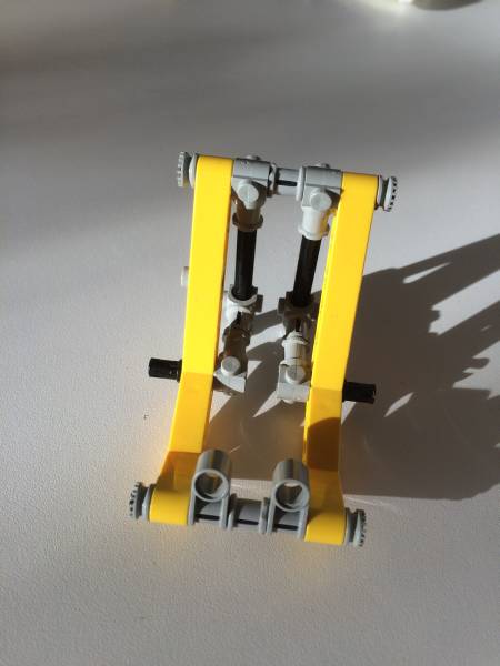Foto Smartphone Halter aus LEGO 1
