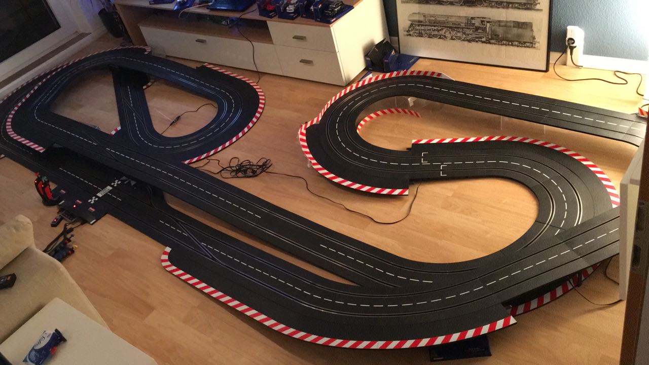 Streckenlayout für 17,80m Carrera Bahn auf 4,60×1,60m