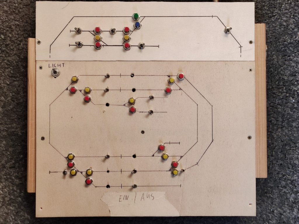modelleisenbahn schaltpult alt 1