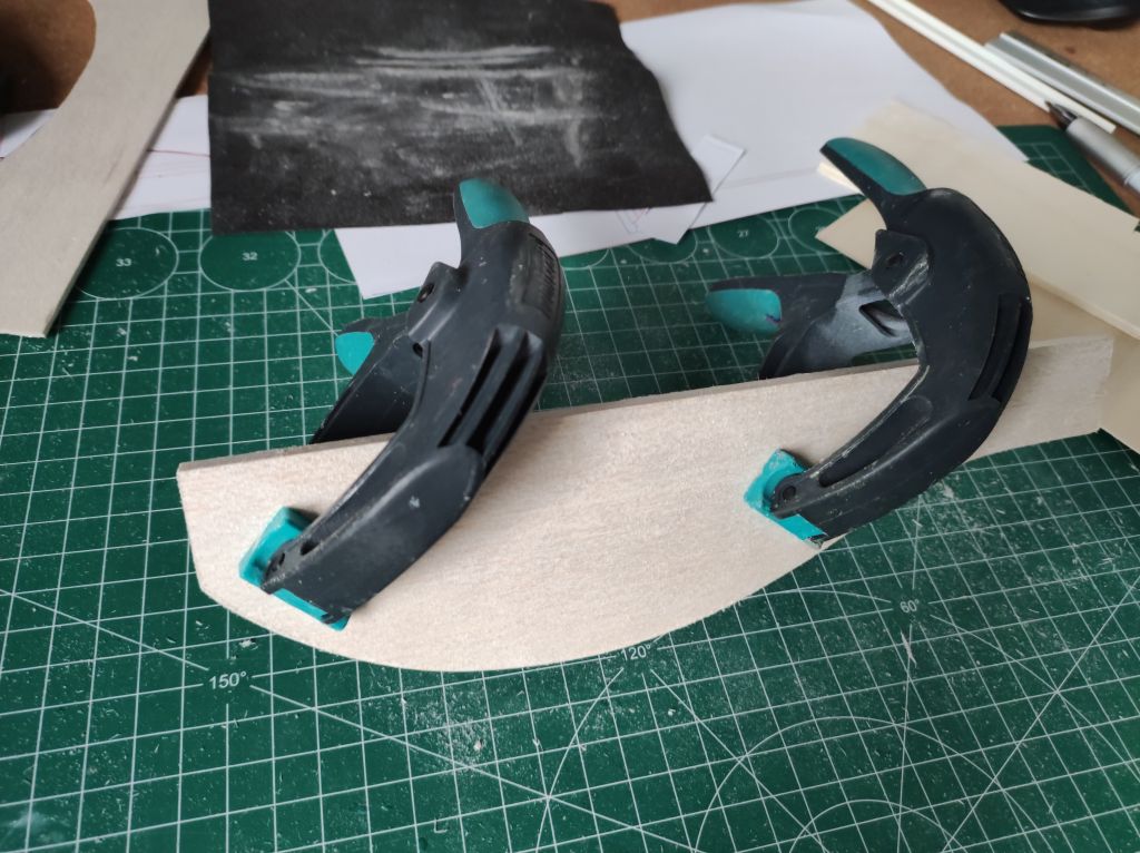 rc springer tug boot bauen 014