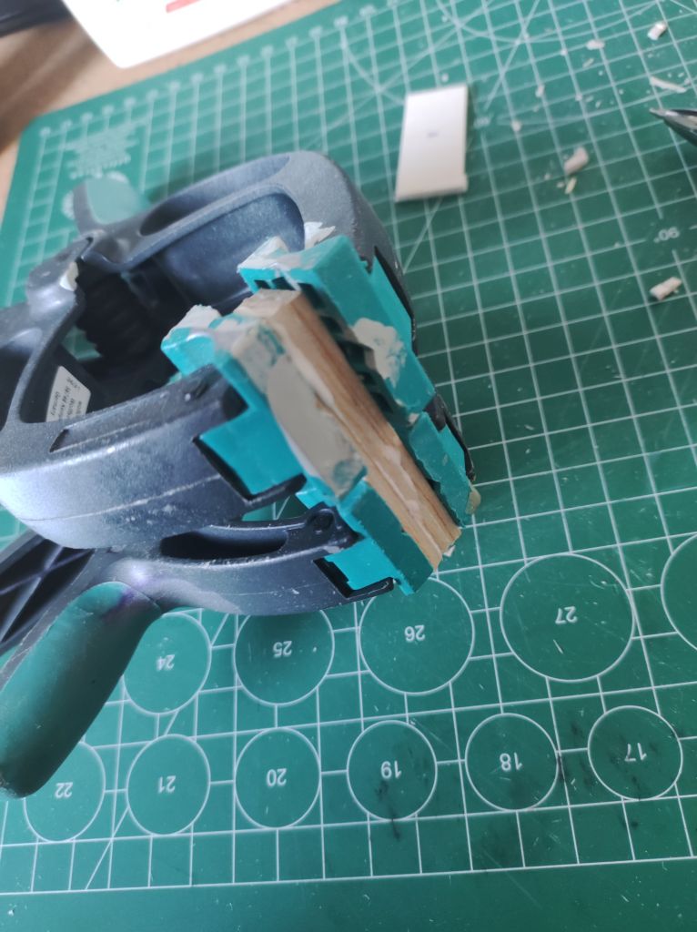 rc springer tug boot bauen 018