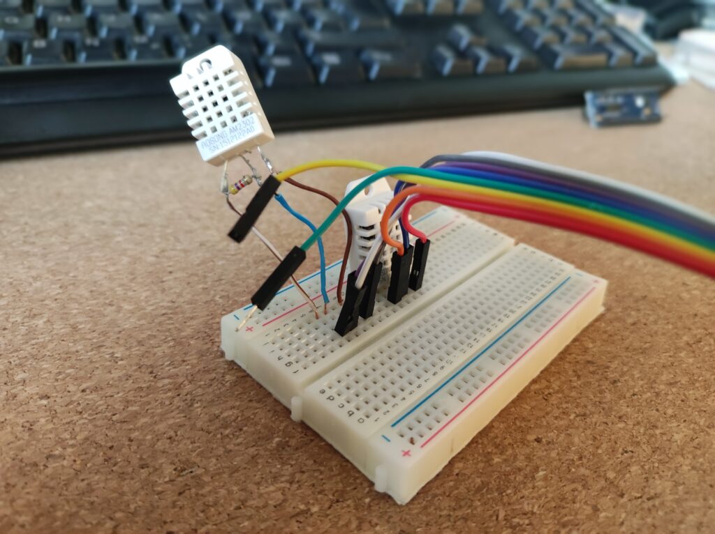 testaufbau terrarium ueberwachung esp8266,dht22