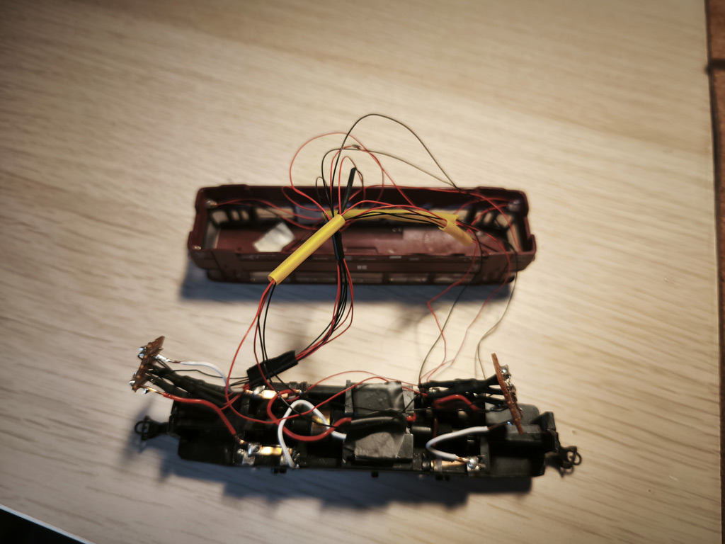 lvt 171 bttb mit led beleuchten schienenbus 2